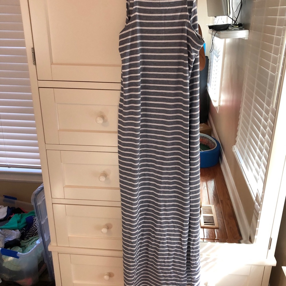 Medium sail to sable maxi dress jetting to jetties - Picture 4 of 4